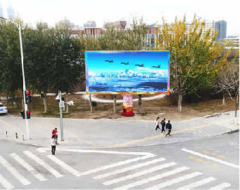 邻水户外大屏广告投放要点。